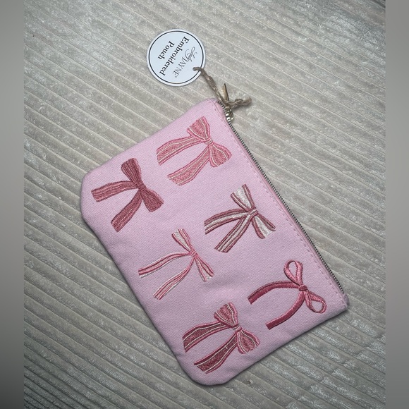๐๐ Boho Pink Bow Pouch NWT - Picture 3 of 5